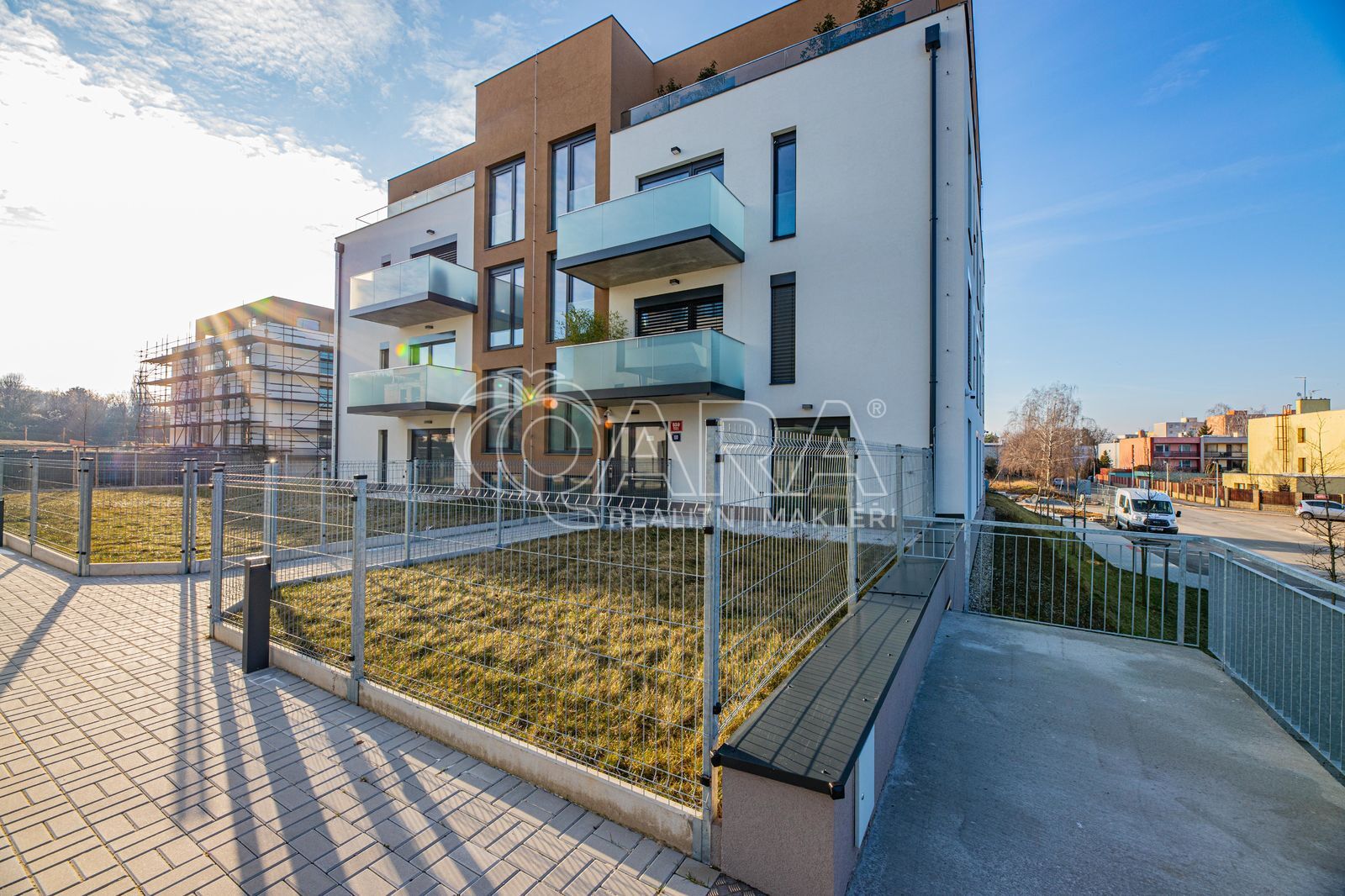 Pronájem bytu, 2+kk, 50m2, Pekařova 859/10, Praha, balkón, parkovací stání